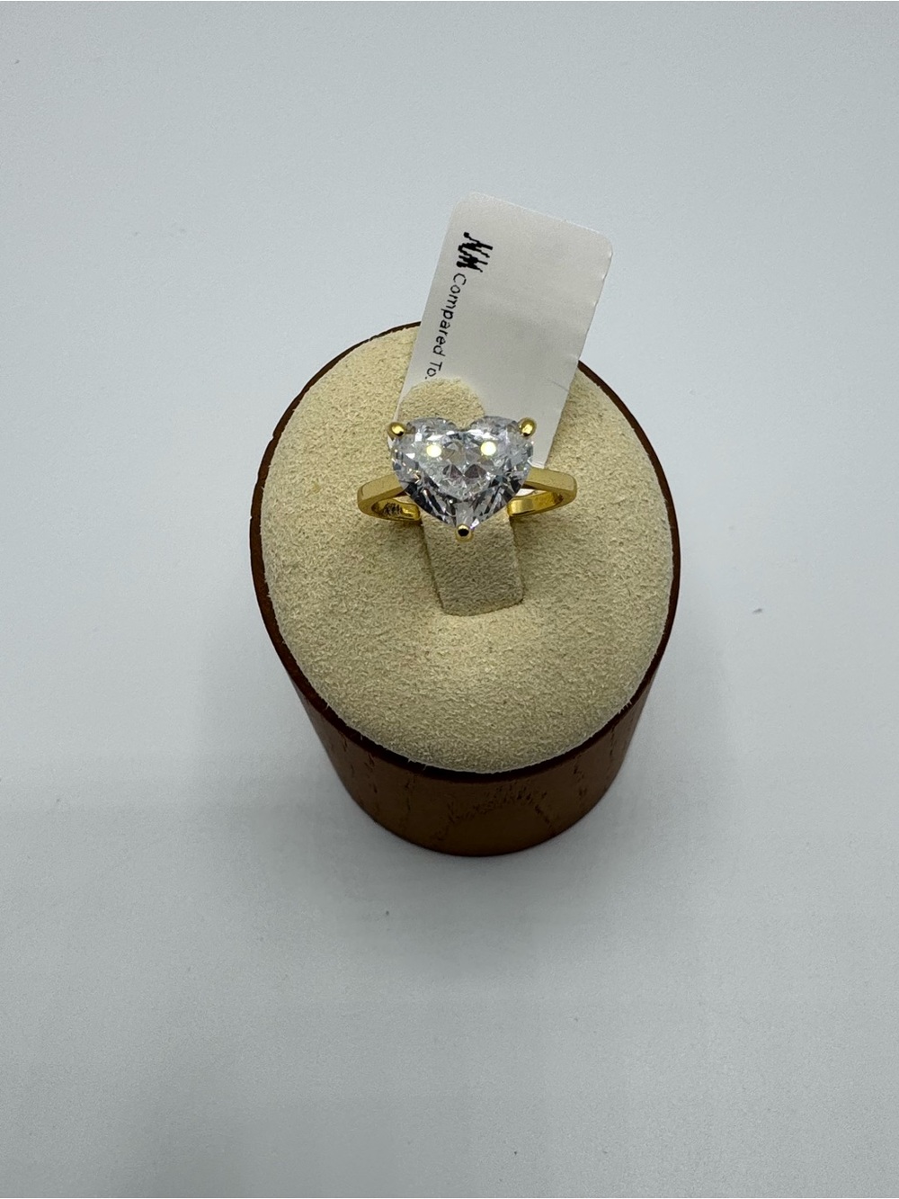 14k 2ct Heart Ring - Picture 11 of 11